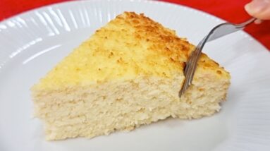 É Quase ZERO CARBOIDRATOS! Bolo FOFINHO, SEM AÇÚCAR e FARINHA! (Fácil, Barato e Low Carb)