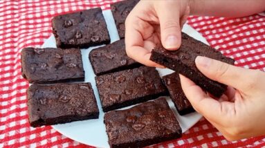 BROWNIE quase SEM CARBOIDRATOS Delicioso! Sem Trigo, Sem Açúcar, Fácil e Rápido (Low Carb)