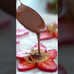 RECEITA INCRÍVEL DE MORANGO COM CHOCOLATE