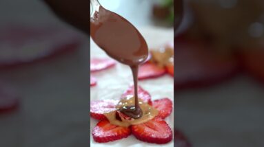 RECEITA INCRÍVEL DE MORANGO COM CHOCOLATE